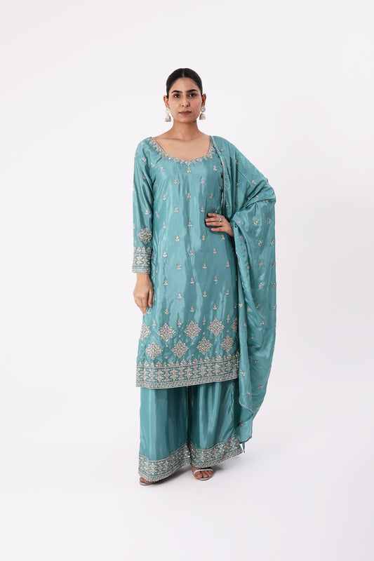Pakistani Suit