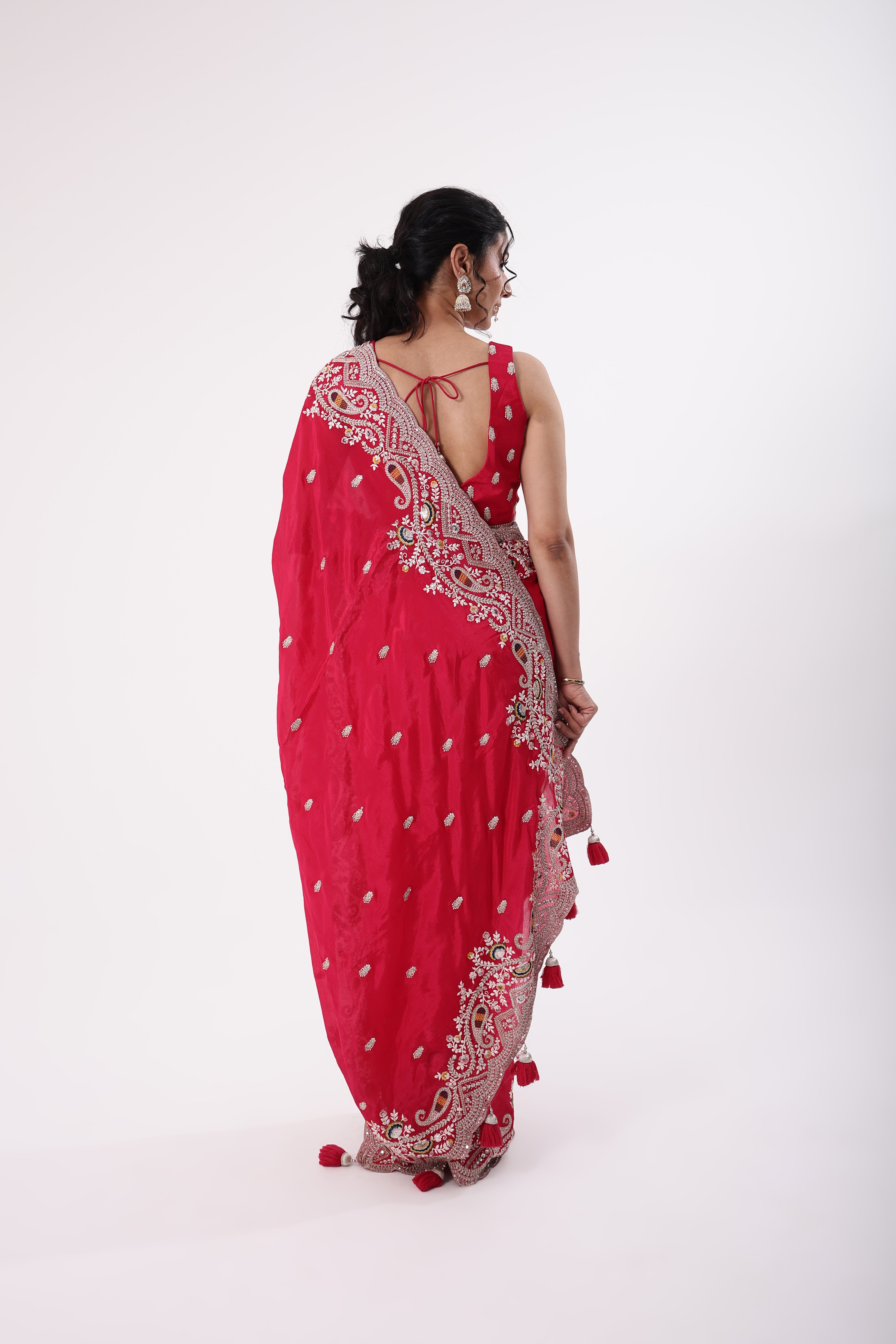 Saree With Readymade Blouse