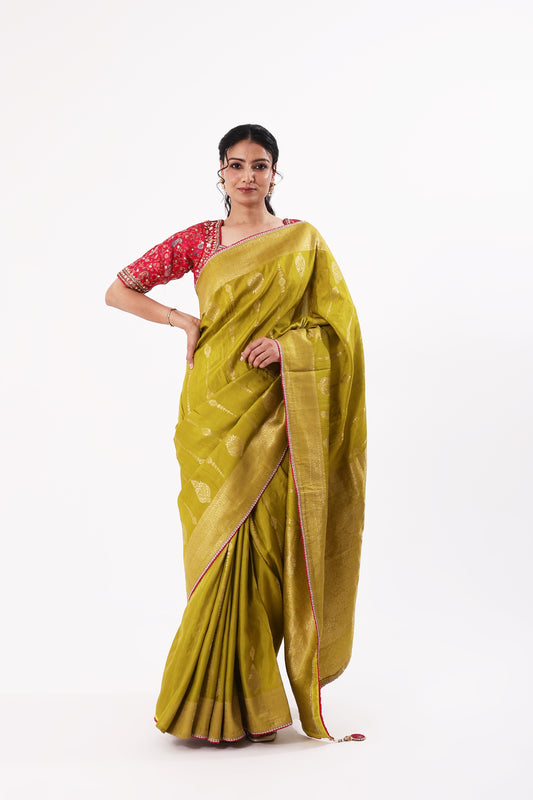 Saree With Readymade Blouse
