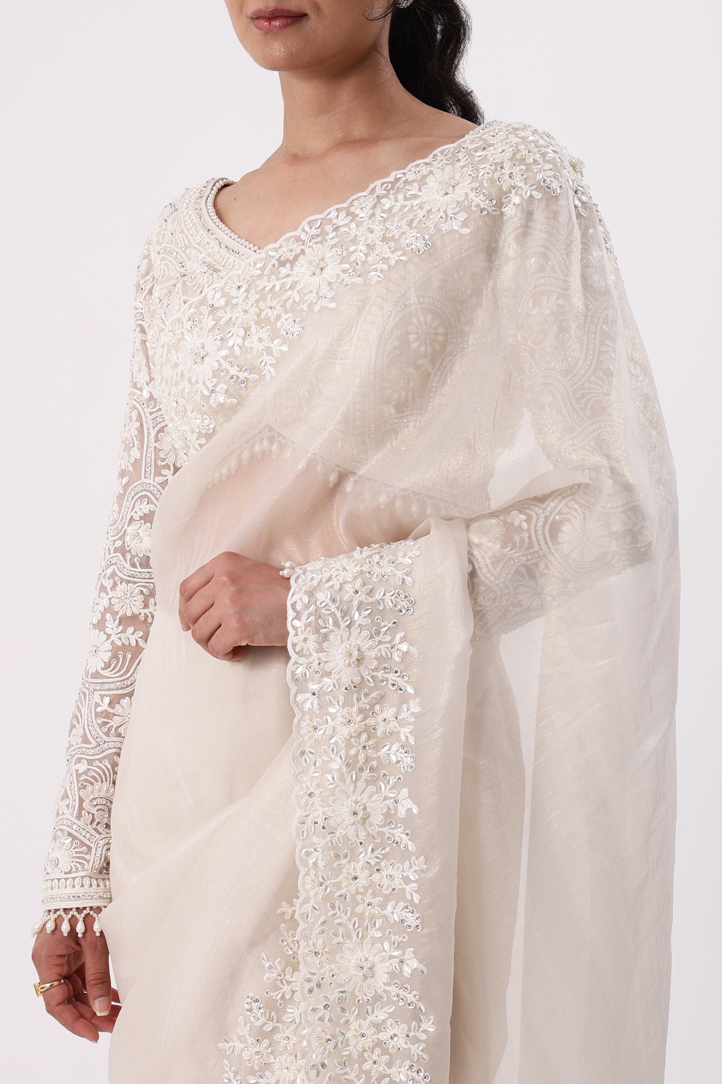 Saree With Readymade Blouse