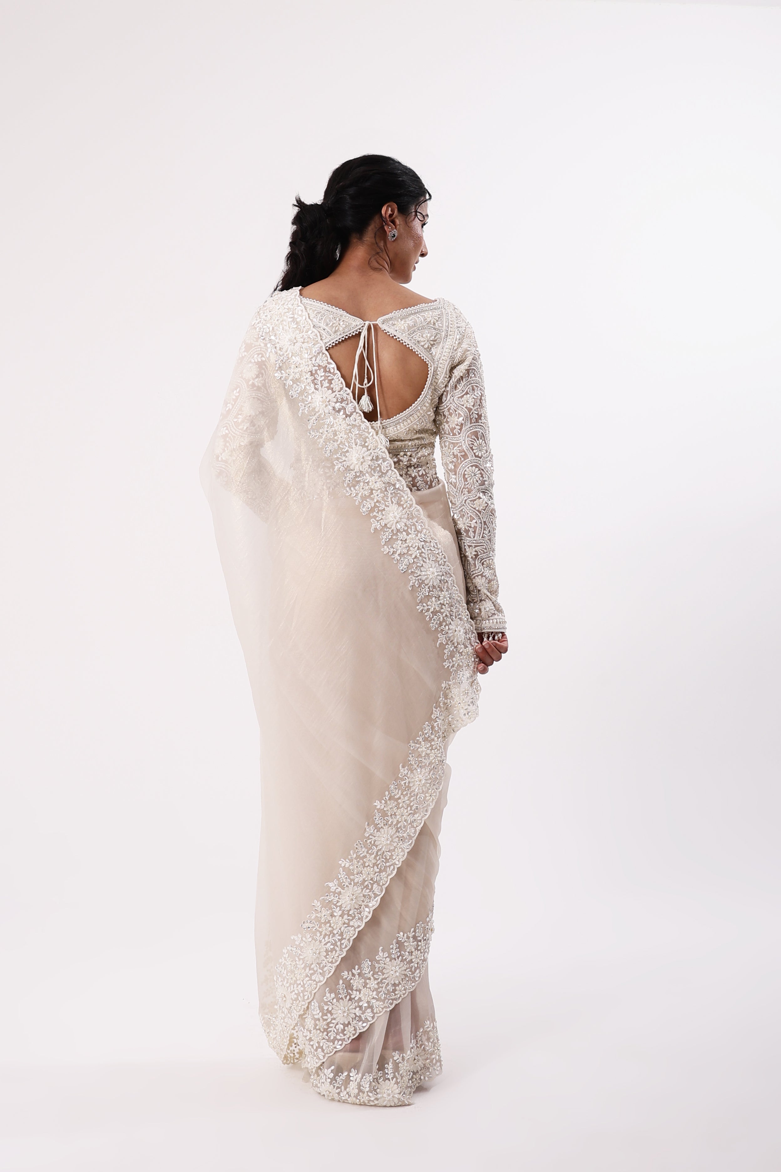 Saree With Readymade Blouse