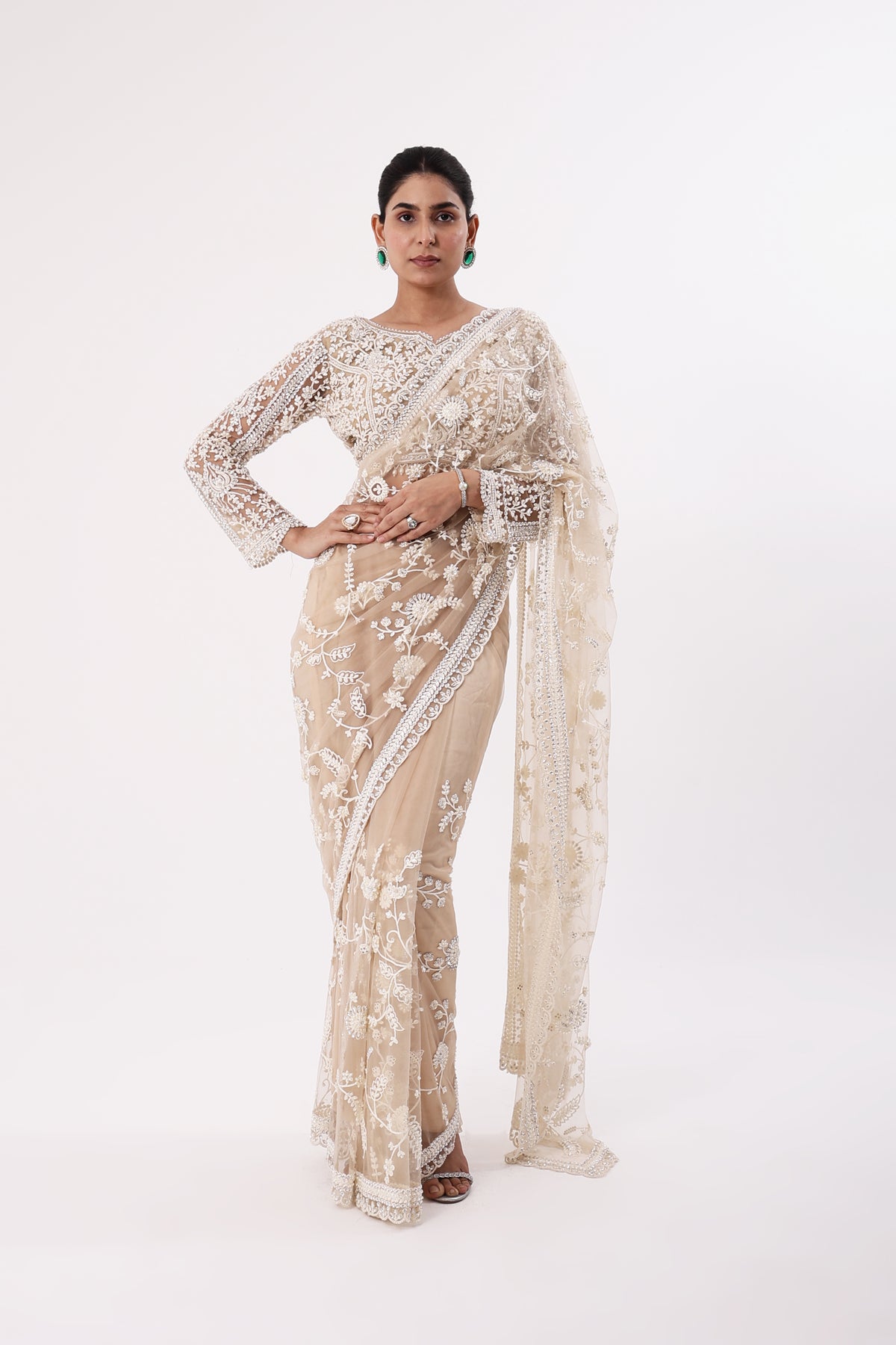 Saree With Readymade Blouse